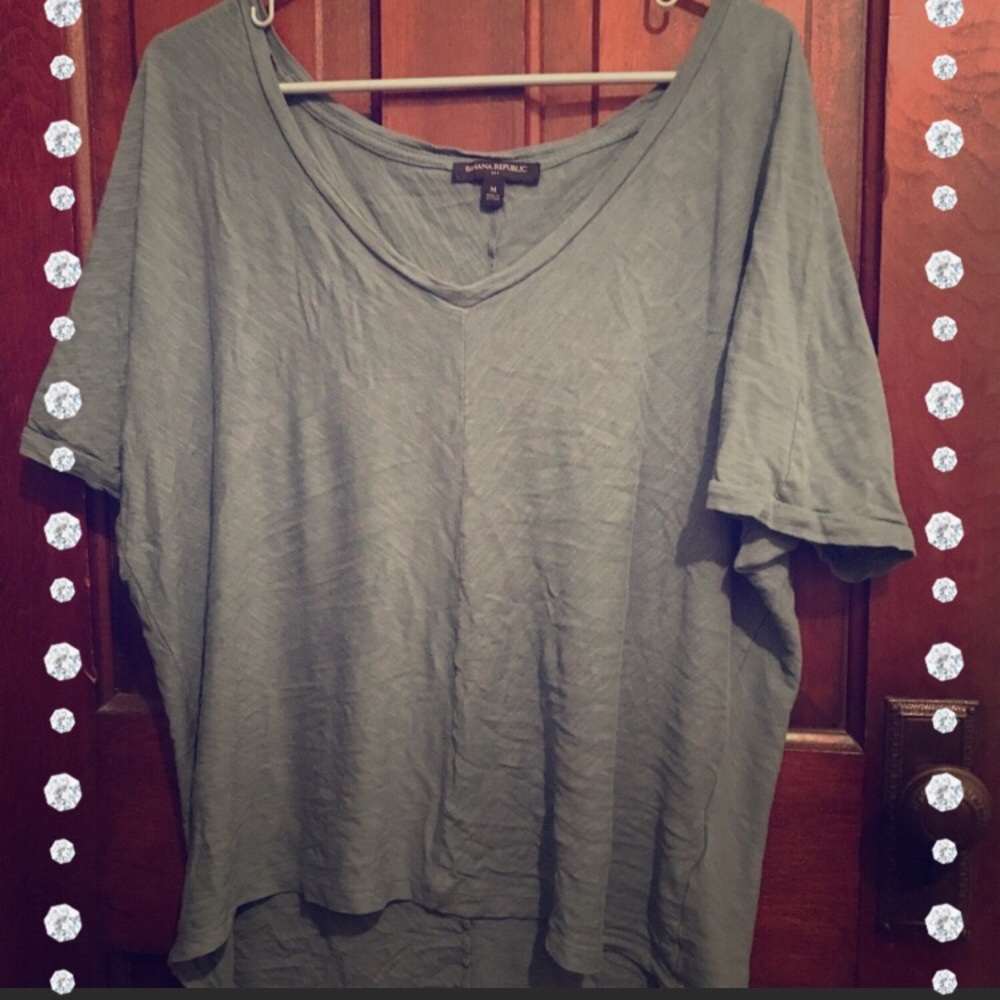 Banana Republic high-low tee